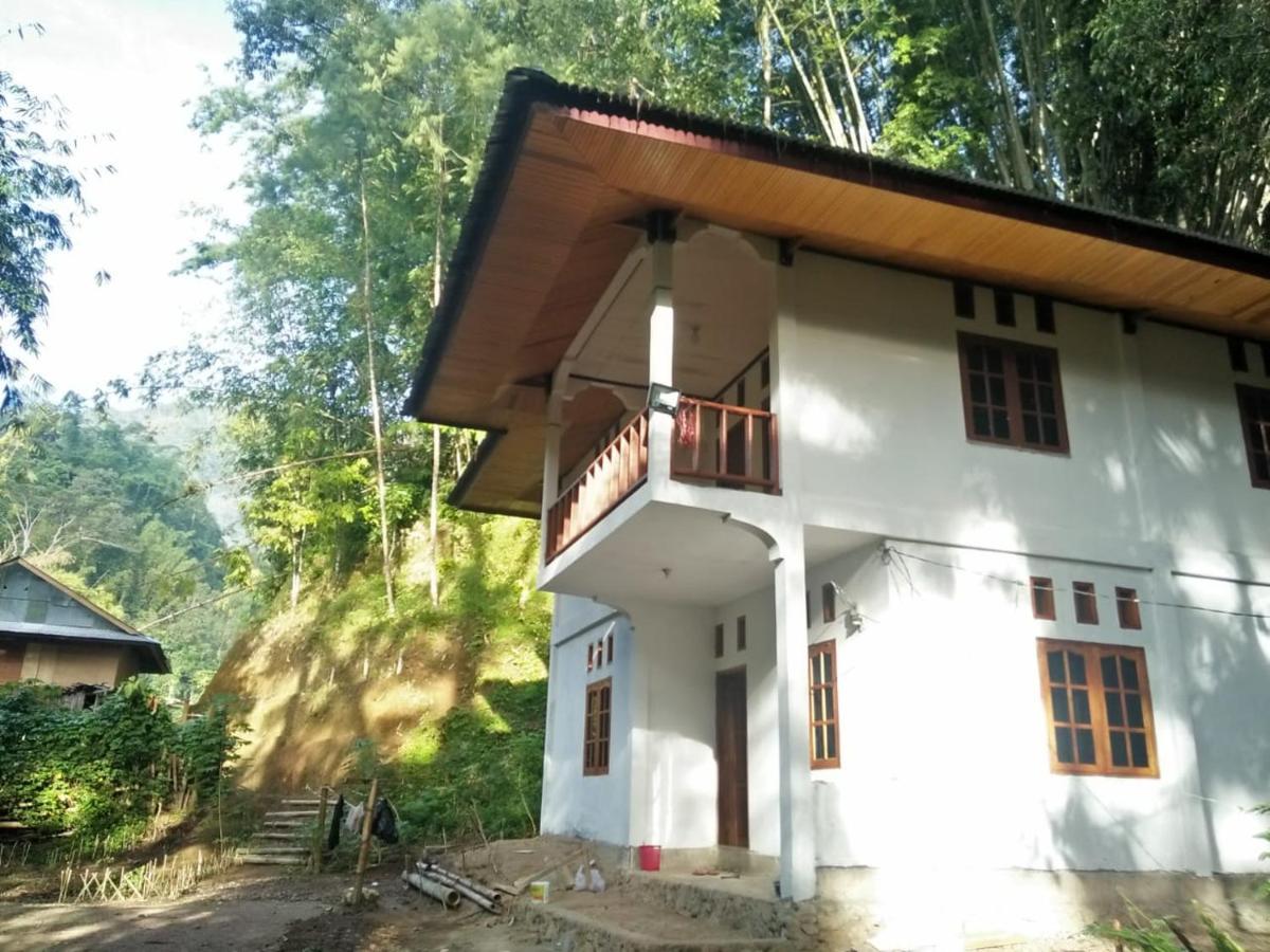 Sugi House Toraja - Penginapan Villa Harian Keluarga -Muat 20 Orang Рантепао Екстер'єр фото