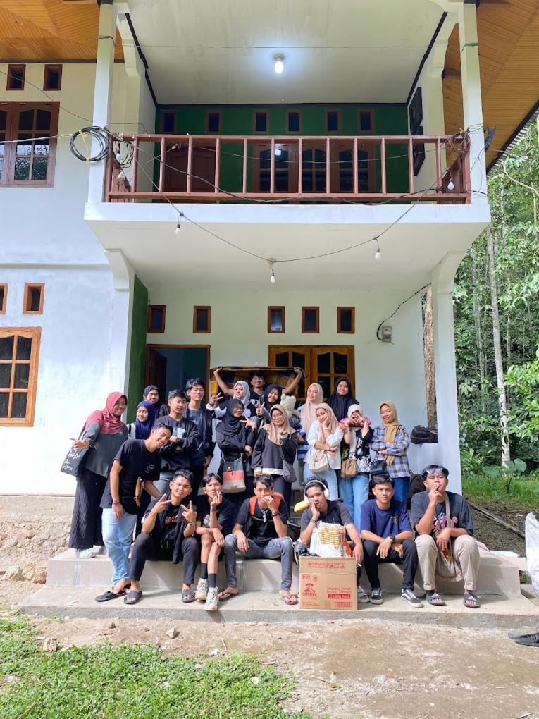 Sugi House Toraja - Penginapan Villa Harian Keluarga -Muat 20 Orang Рантепао Екстер'єр фото